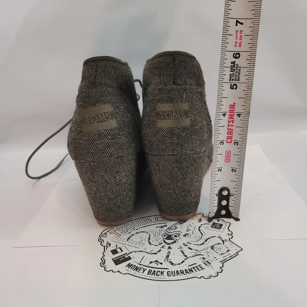 TOMS Desert Wedge Womens Olive Herringbone Lace Up Booties Shoes Size 6W